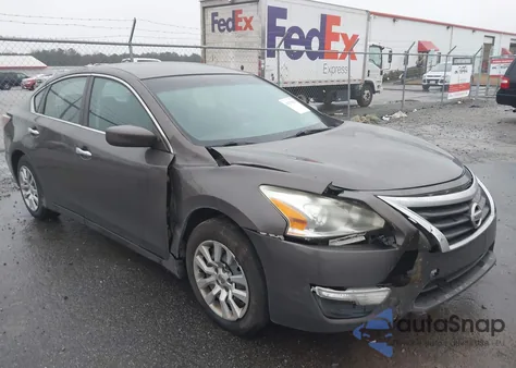 2015 Nissan Altima 2.5/2.5 S/2.5 Sl/2.5 Sv из США, поврежденный, VIN 1N4AL3AP0FN883611